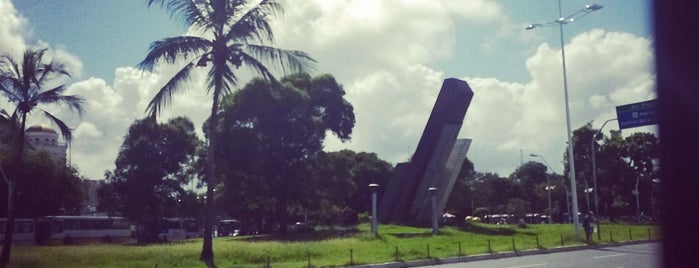 Avenida Antônio Carlos Magalhães is one of สถานที่ที่ Fabio ถูกใจ.