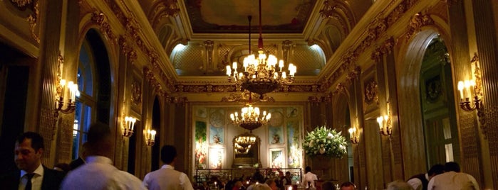 The Royal Automobile Club is one of Reem's Saved Places.
