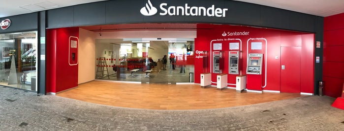 Santander Terrazas Arenal is one of Posti che sono piaciuti a Stephania.