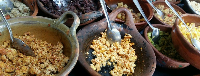 Tacos Doña Güicha is one of Taquerias de cordoba.