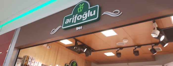 Arifoğlu is one of Orte, die Özden gefallen.