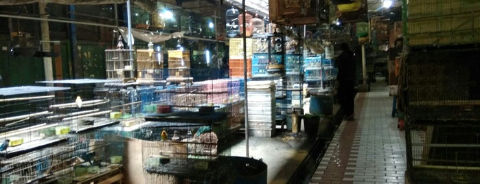 Pasar Pramuka is one of Places that only take ± 0-30 minutes from my house.