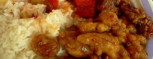 Panda Express is one of Moniqueさんのお気に入りスポット.