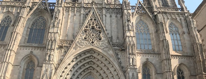 Catedral De Barcelona is one of Queenさんの保存済みスポット.