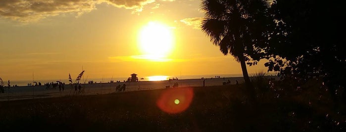 Siesta Beach is one of Chrisさんのお気に入りスポット.