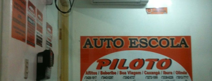 Auto Escola Piloto is one of Lugares favoritos de Talitha.