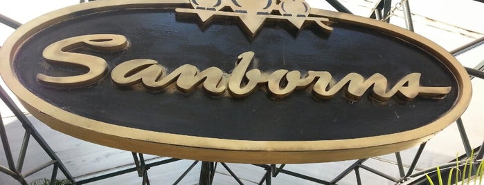 Sanborns is one of Posti che sono piaciuti a AnnaBeth.