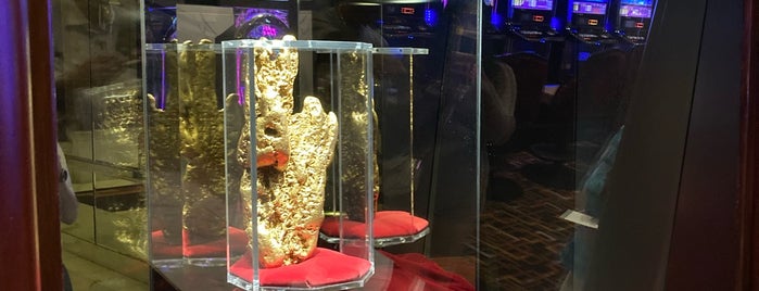 Worlds Largest Golden Nugget is one of The 15 Best Art Galleries in Las Vegas.