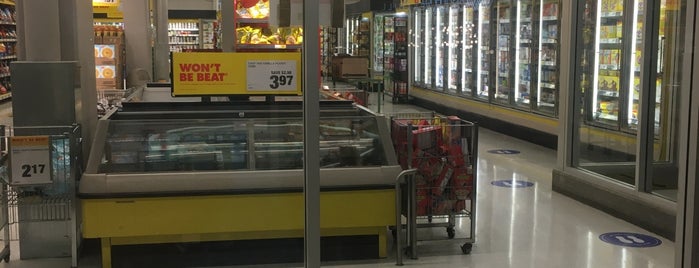 Justin's No Frills is one of Grocery Stores.