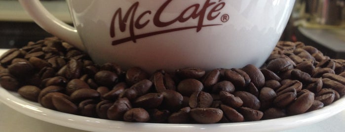 McCafé is one of Places to go in UA.