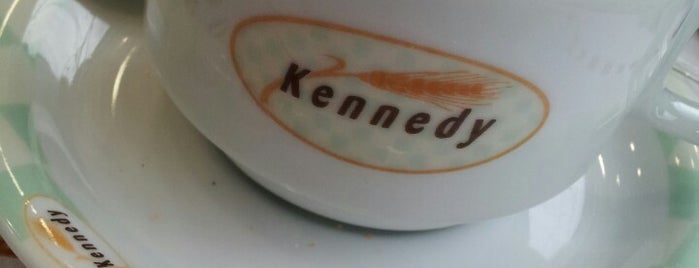 Padaria Kennedy is one of LUGARES.