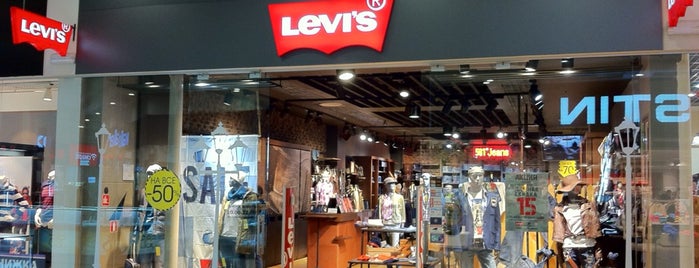 Levi's Store is one of ТРЦ "Караван" Днепропетровск.