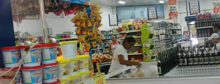 Compre Mais Supermercado is one of Mercados e Supermercados em Cuiabá.