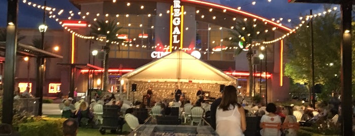 City Walk is one of Posti che sono piaciuti a Stephanie.