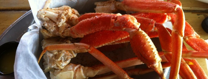Folly Beach Crab Shack is one of Food Worth Stopping For.