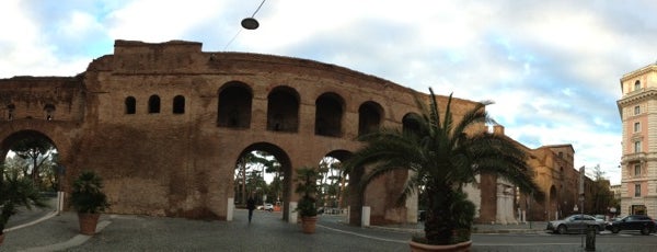 Porta Pinciana is one of Roma.