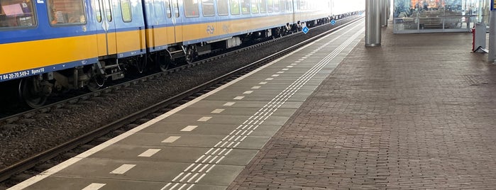 Spoor 6 is one of Netherlands.