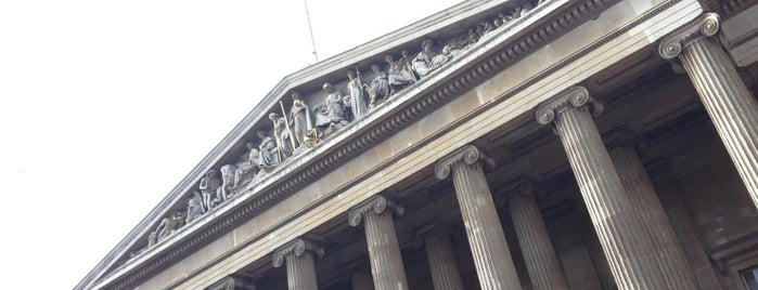 Британский музей is one of art museums.