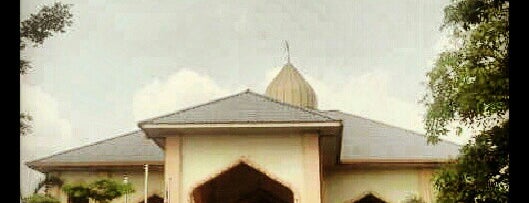 Masjid Al-Husna is one of Baitullah : Masjid & Surau.