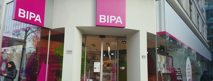 BIPA is one of Orte, die Nik gefallen.