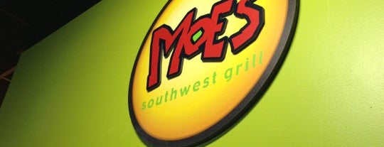Moe's Southwest Grill is one of Tempat yang Disukai Ronnie.