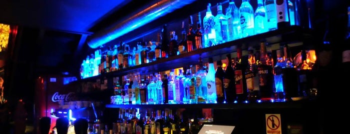Oppet Bar & Club is one of novo.