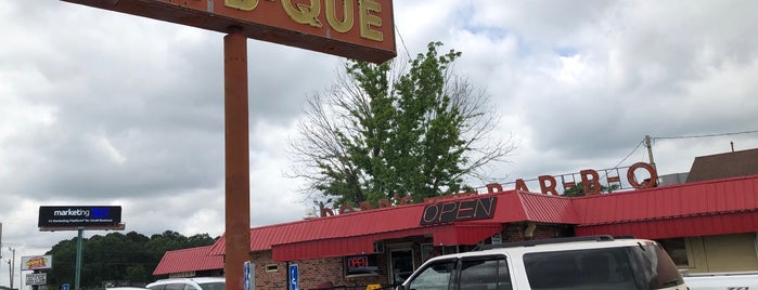 Dobb's Famous Bar B Que is one of BBQ To Try.