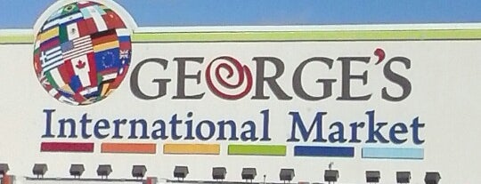 George's International Market is one of Lieux qui ont plu à Jenn.