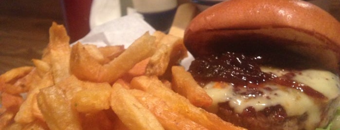 Honest Burgers is one of Lugares favoritos de The A.