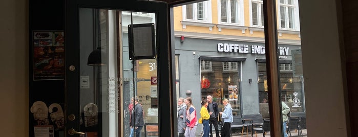 Cafe Fiol is one of Copenhagen Specialty Coffee.