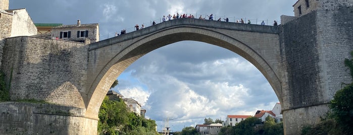 Mostar Köprüsü is one of Balkanlar Yurtdışı Gezisi.