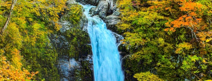 秋保大滝 is one of 山と高原.