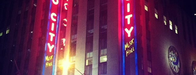 Radio City Music Hall is one of Concierge Top 10 Sights.