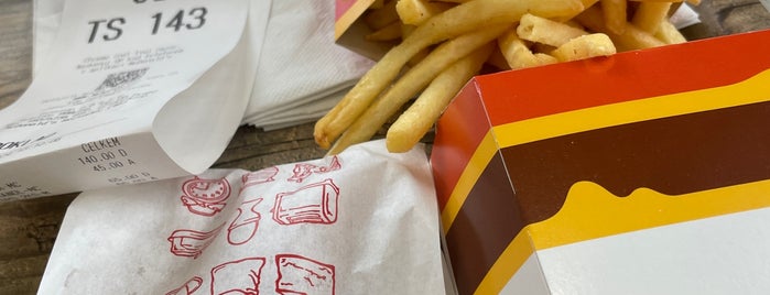 McDonald's is one of Zastavky - Bonn-Praha.