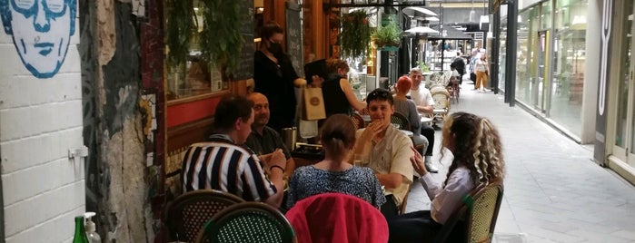 Cafe Segovia is one of Melbourne cafe.