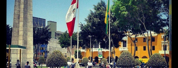 Plaza de Armas de Ica is one of José'ın Beğendiği Mekanlar.