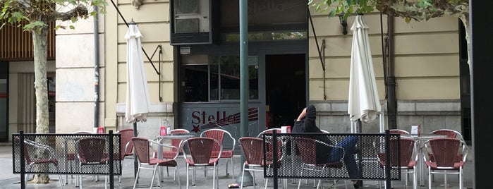 Stella is one of Bares, restaurantes....