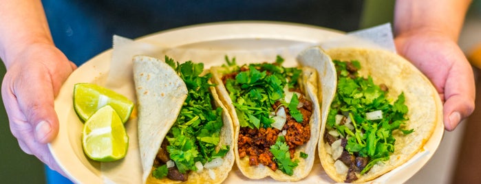 Los Gamas Tortilleria y Restaurante is one of Thrillist Chicago Taco Bucket List.