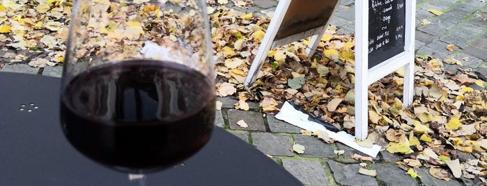 Grap Wine Bar is one of Brussels Sunny Days.