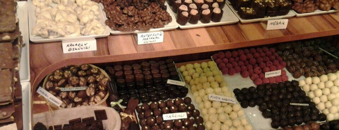 Çikolata Dükkanı is one of Dilara'nın Kaydettiği Mekanlar.