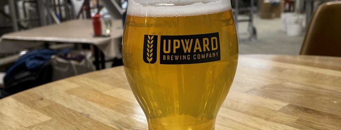 Upward Brewing Company is one of Lugares favoritos de Peter.