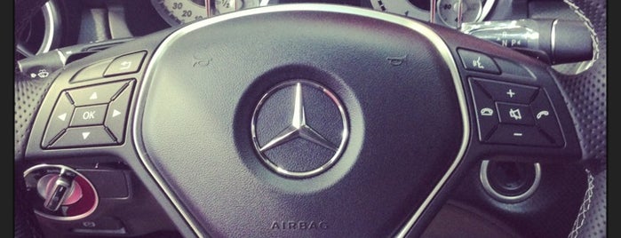 Авилон Mercedes-Benz is one of Posti che sono piaciuti a NadiG.