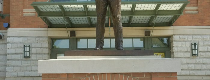 Bob Uecker Statue is one of Lake Michigan trip.