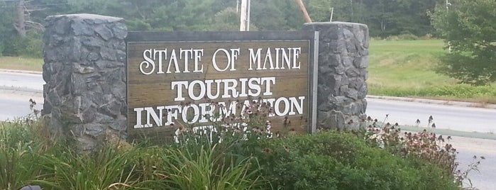 State of Maine Tourist Information Center is one of Lugares favoritos de Dan.