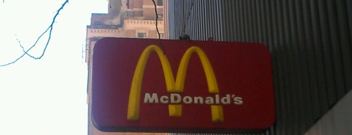 McDonald's is one of David : понравившиеся места.