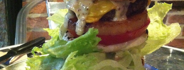 JACOBY'S BURGER is one of 이태원 후리덤 (｀∇´)／.