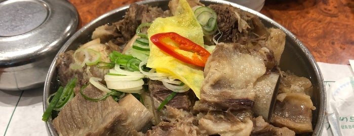 버드나무집 is one of Yongsuk: сохраненные места.