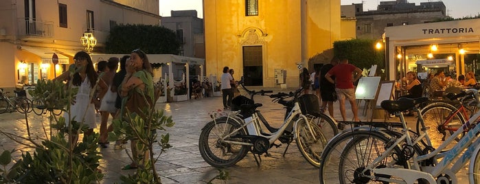 Bar Uccio Favignana is one of Favignana.