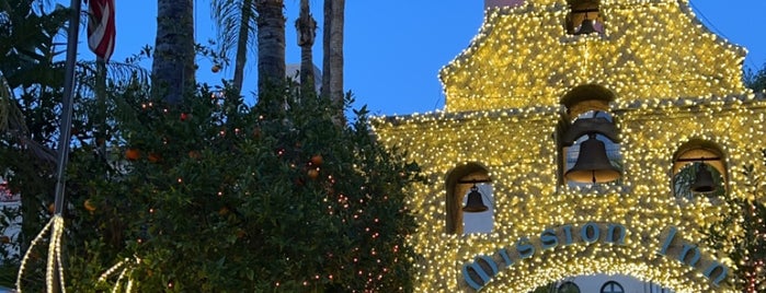 The Mission Inn Hotel & Spa is one of Brad'ın Beğendiği Mekanlar.