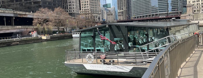 Odyssey Chicago River by Hornblower Cruises & Events is one of Posti salvati di Stacy.